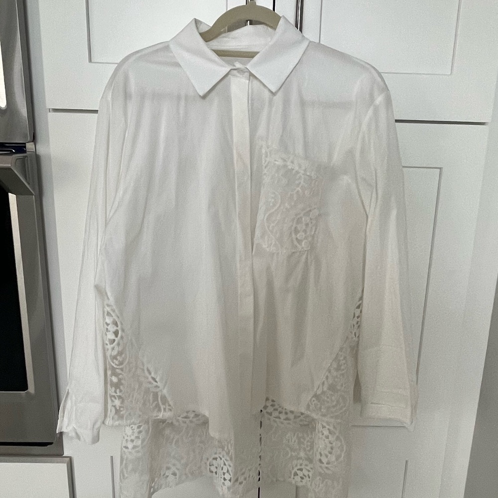 Beautiful ladies white blouse